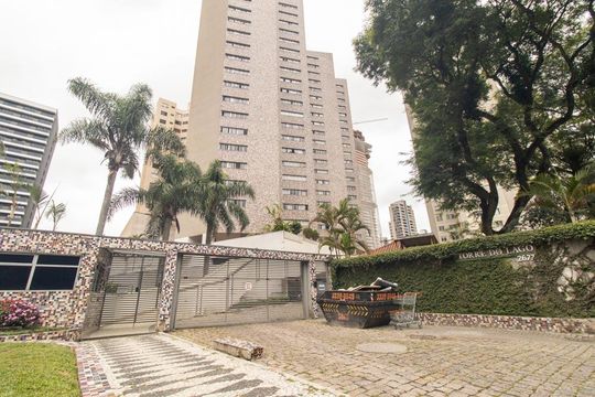 Fachada do Prédio de apartamento à venda com 3 quartos, 67m² em Bigorrilho, Curitiba