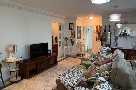 Apartamento à venda com 4 quartos, 230m² em Pacaembu, São Paulo