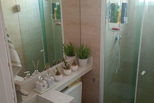 Banheiro de apartamento à venda com 2 quartos, 44m² em Imirim, São Paulo