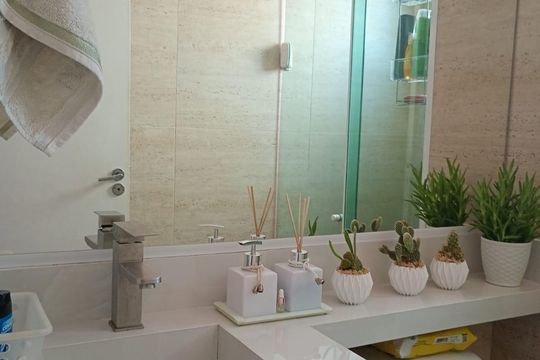 Banheiro de apartamento à venda com 2 quartos, 44m² em Imirim, São Paulo