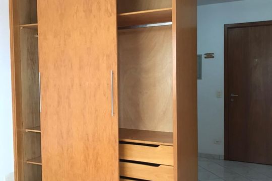 Sala/Quarto de apartamento à venda com 1 quarto, 27m² em Brooklin Novo, São Paulo