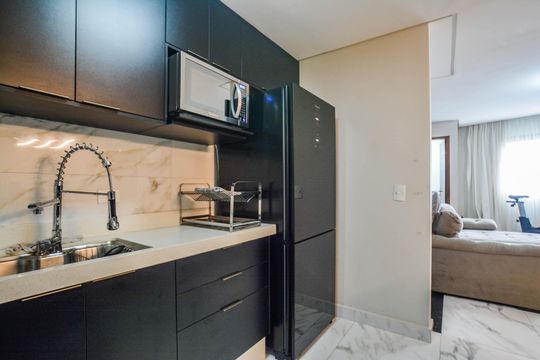 Cozinha de casa à venda com 2 quartos, 140m² em Vila Curuçá, Santo André