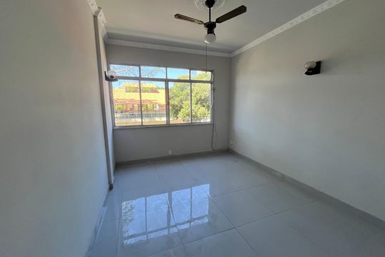 Sala de apartamento à venda com 2 quartos, 80m² em Cocotá, Rio de Janeiro