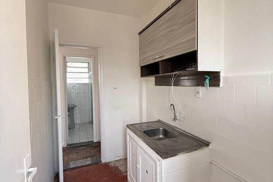 Cozinha de apartamento para alugar com 1 quarto, 45m² em Barra Funda, São Paulo