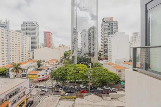 Vista da janela de apartamento para alugar com 1 quarto, 34m² em Pinheiros, São Paulo