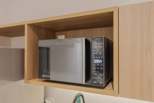 Cozinha de apartamento para alugar com 1 quarto, 34m² em Pinheiros, São Paulo