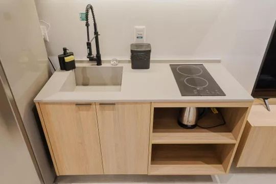 Cozinha de apartamento para alugar com 1 quarto, 34m² em Pinheiros, São Paulo