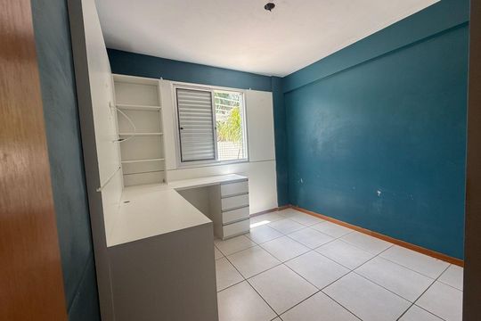Apartamento à venda com 3 quartos, 197m² em Pampulha, Belo Horizonte