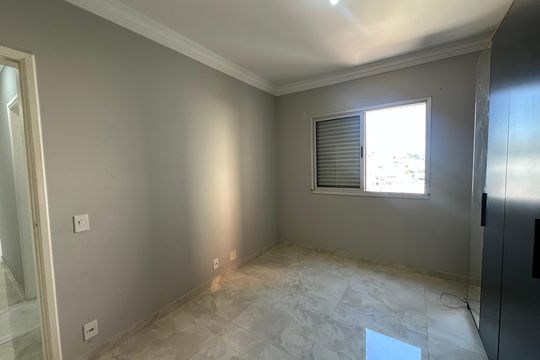 Quarto 2 de apartamento para alugar com 2 quartos, 63m² em Jardim Paraiso, Barueri