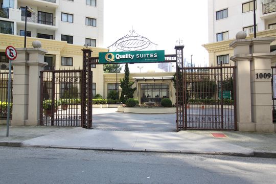 Fachada de apartamento para alugar com 2 quartos, 66m² em Vila Olímpia, São Paulo