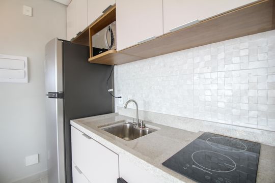 Cozinha de kitnet/studio para alugar com 1 quarto, 30m² em Belenzinho, São Paulo