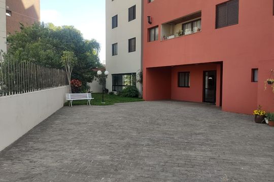 Área externa de apartamento à venda com 2 quartos, 57m² em Lapa, São Paulo