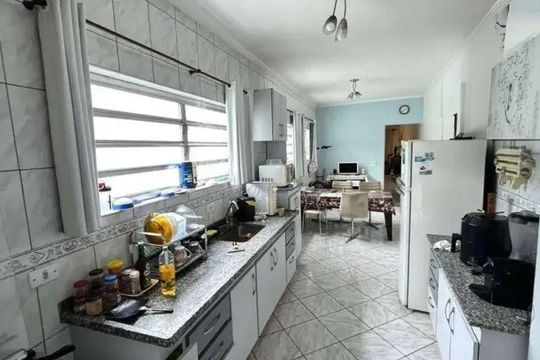 Casa à venda com 3 quartos, 138m² em Jardim Sao Jose, São Paulo