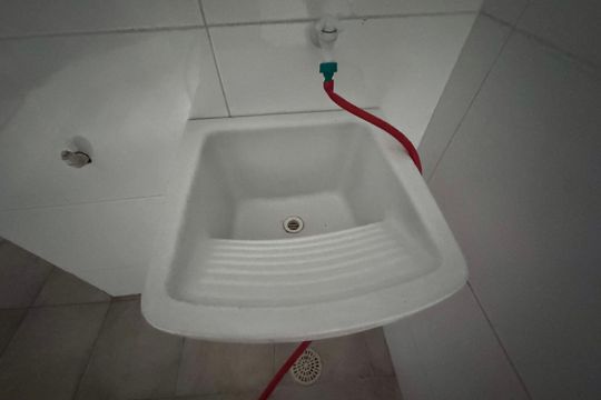 Área de Serviço de casa de condomínio para alugar com 4 quartos, 280m² em Vargem Grande, Rio de Janeiro