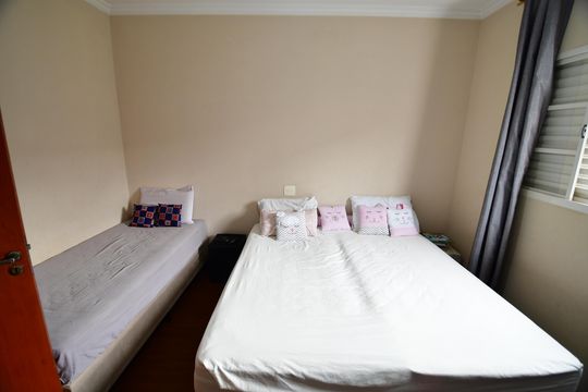 Quarto 2 de casa à venda com 3 quartos, 200m² em Parque Ceasa, Campinas