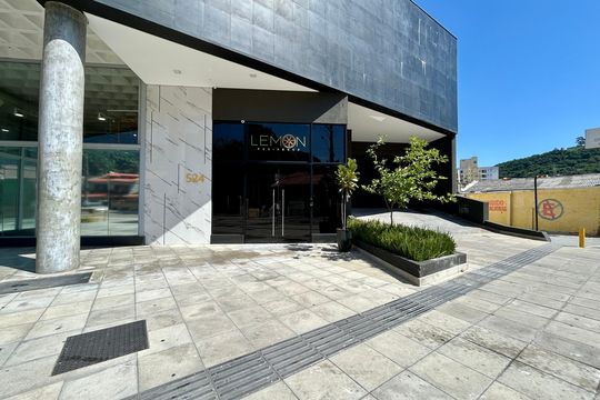 Fachada de apartamento para alugar com 1 quarto, 40m² em Saco dos Limões, Florianópolis