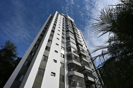 Fachada de apartamento à venda com 2 quartos, 100m² em Vila Andrade, São Paulo