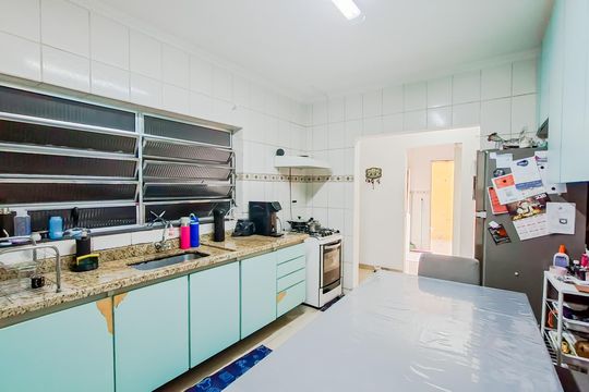 Cozinha de casa para alugar com 4 quartos, 470m² em Vila Galvão, Guarulhos