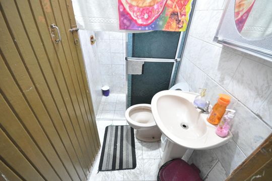 Banheiro 4 de casa à venda com 5 quartos, 350m² em Jardim Modelo, São Paulo