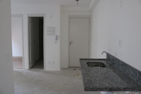 Cozinha e Área de Serviço de apartamento à venda com 2 quartos, 44m² em Perdizes, São Paulo