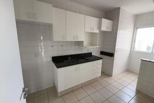 Cozinha de apartamento para alugar com 1 quarto, 55m² em Centro, Uberlândia