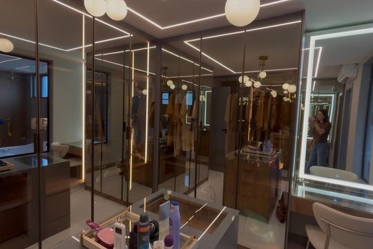 Closet de casa de condomínio à venda com 4 quartos, 433m² em Vargem Grande, Rio de Janeiro