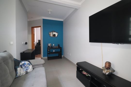 Sala de apartamento à venda com 2 quartos, 55m² em Vila Santo Alberto, Santo André