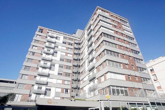 Fachada de apartamento para alugar com 1 quarto, 30m² em Moinhos de Vento, Porto Alegre