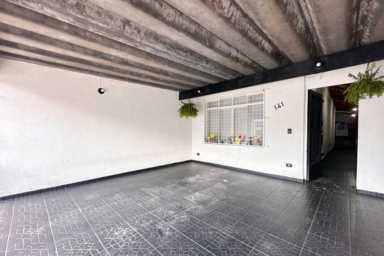 Garagem de casa à venda com 2 quartos, 138m² em Planalto, São Bernardo do Campo