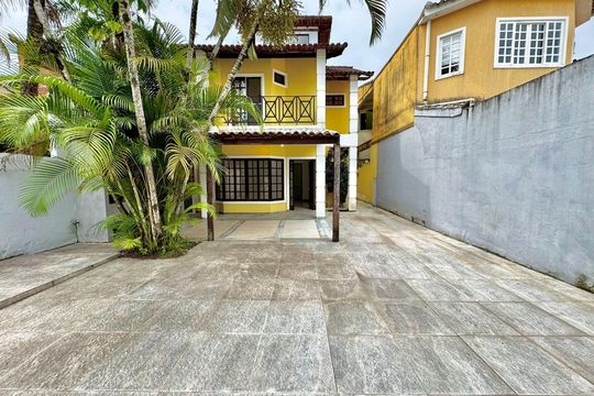 Área externa de casa de condomínio à venda com 4 quartos, 120m² em Vargem Grande, Rio de Janeiro