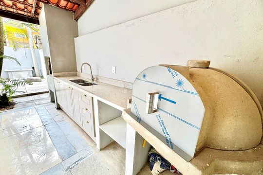 Área externa de casa de condomínio à venda com 4 quartos, 120m² em Vargem Grande, Rio de Janeiro