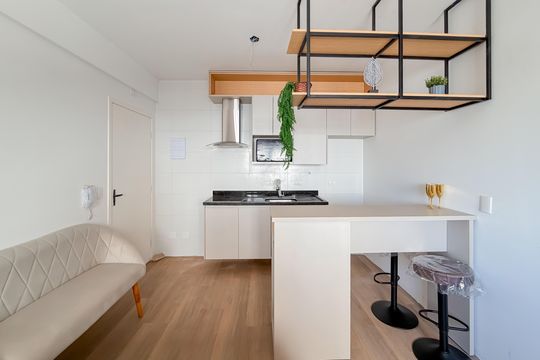 Cozinha de apartamento para alugar com 1 quarto, 25m² em Vila Mariana, São Paulo