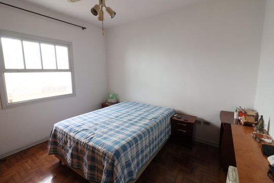 Quarto 2 de casa à venda com 2 quartos, 171m² em Umuarama, Osasco
