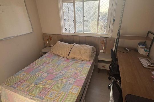 Quarto de apartamento à venda com 2 quartos, 45m² em Estância Velha, Canoas