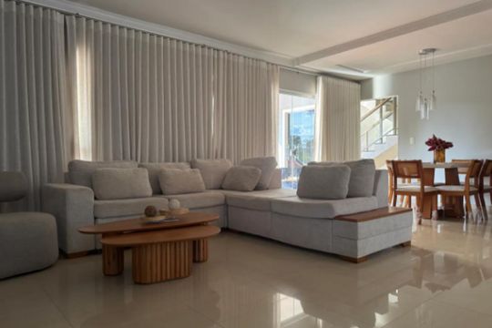 Casa de Condomínio para alugar com 3 quartos, 400m² em Q 13, Brasília