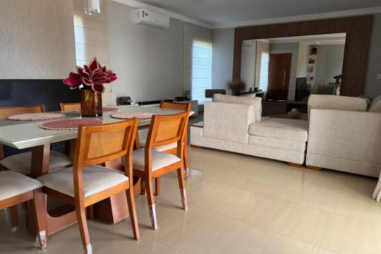 Sala de jantar de casa de condomínio para alugar com 3 quartos, 400m² em Q 13, Brasília