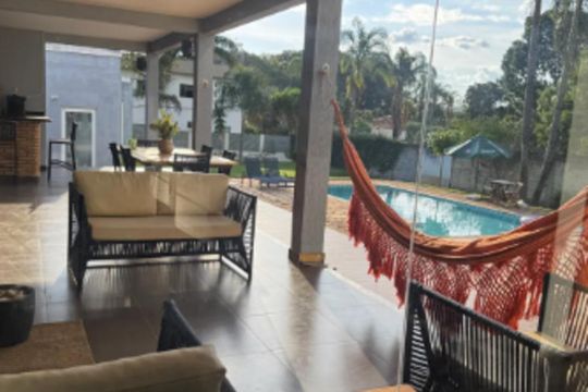 Área externa de casa de condomínio para alugar com 3 quartos, 400m² em Q 13, Brasília