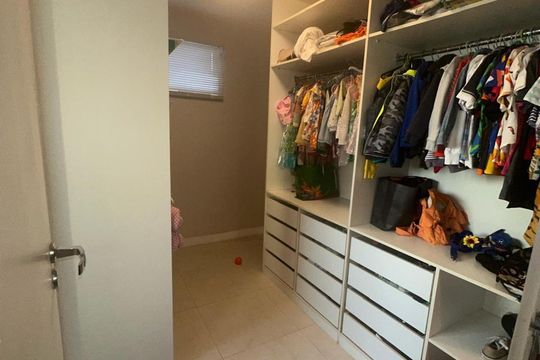 Closet de casa de condomínio à venda com 4 quartos, 273m² em Recreio dos Bandeirantes, Rio de Janeiro