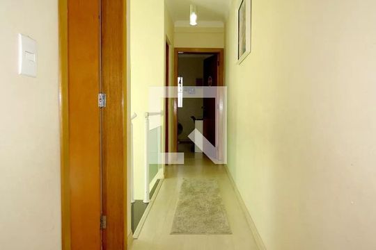Corredor de casa à venda com 3 quartos, 143m² em Freguesia do Ó, São Paulo