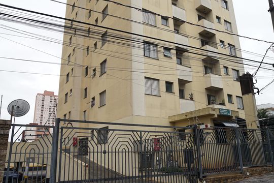 Fachada de apartamento para alugar com 2 quartos, 62m² em Vila Paulista, Guarulhos