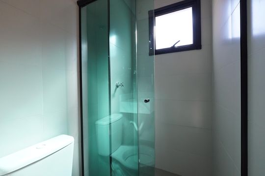 Banheiro de kitnet/studio à venda com 1 quarto, 25m² em Vila Mariana, São Paulo