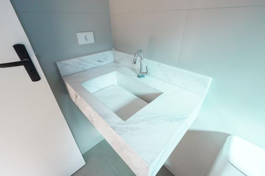 Banheiro de kitnet/studio à venda com 1 quarto, 25m² em Vila Mariana, São Paulo