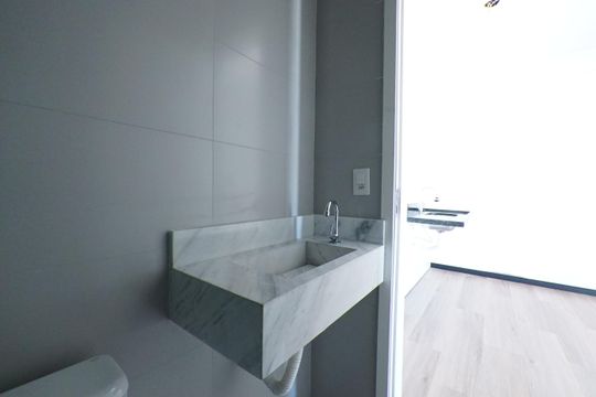 Banheiro de kitnet/studio à venda com 1 quarto, 25m² em Vila Mariana, São Paulo
