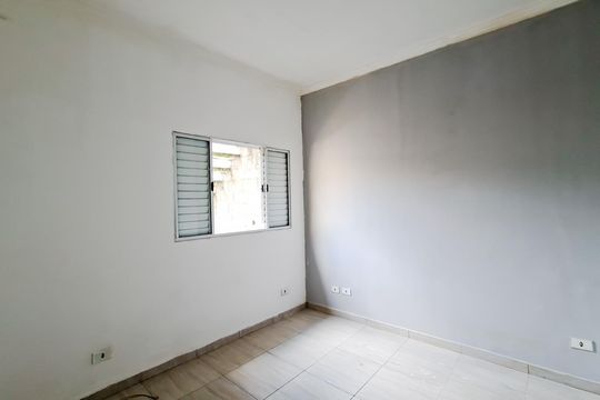 Quarto 2 de casa à venda com 2 quartos, 80m² em Parque Continental Ii, Guarulhos