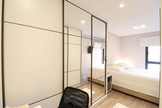Suíte de apartamento à venda com 2 quartos, 75m² em Lapa, São Paulo