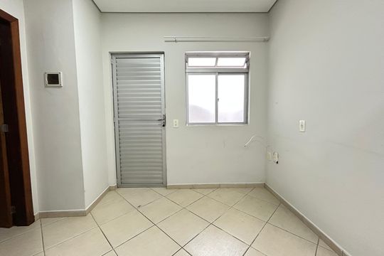 Sala de apartamento para alugar com 1 quarto, 35m² em Jardim Atlântico, Florianópolis