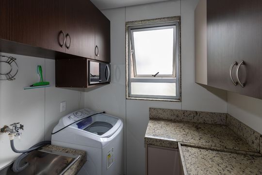 Área de Serviço de apartamento à venda com 2 quartos, 87m² em Vila da Serra, Nova Lima