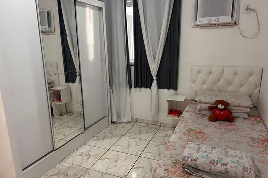 Quarto de apartamento à venda com 2 quartos, 90m² em Vaz Lobo, Rio de Janeiro