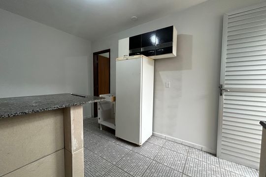 Cozinha de apartamento para alugar com 2 quartos, 70m² em Jardim Atlântico, Florianópolis