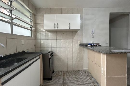 Cozinha de apartamento para alugar com 2 quartos, 70m² em Jardim Atlântico, Florianópolis